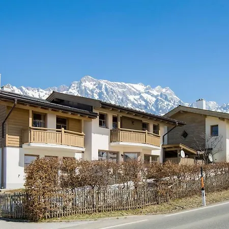 Villa Haus Wailand By Keyone Dienten am Hochkönig Esterno foto